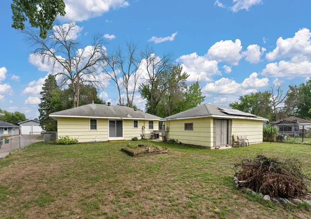 Photo 4 of Single family home for sale at 8820 Greenway Ave S, Cottage Grove, MN 55016 | MLS# 7141122 | Listing updated on 2026-09-23