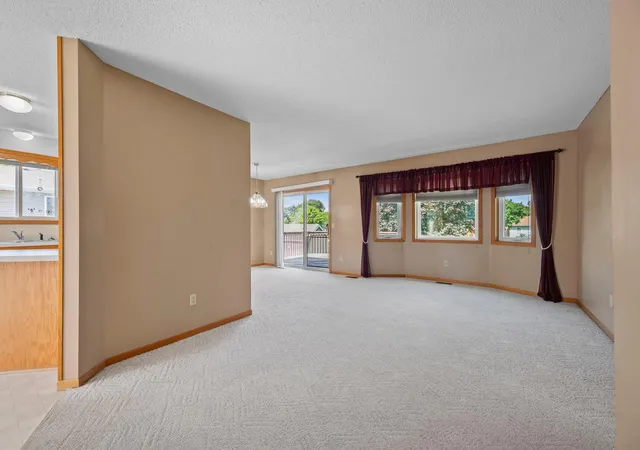 Photo 3 of Single family home for sale at 7212 96th Street S, Cottage Grove, MN 55016 | MLS# 7141152 | Listing updated on 2026-10-05