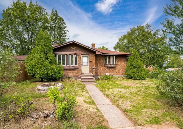 Single family home for sale at 401 W Gary St, Duluth, MN 55808 | MLS# 7141186