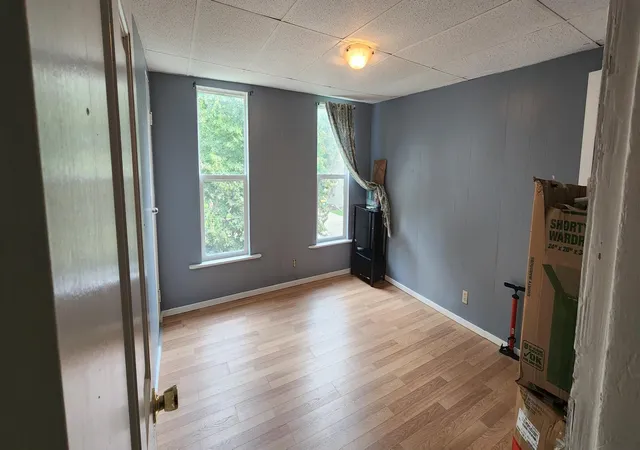 Photo 3 of Single family home for sale at 412 3rd Street SE, Willmar, MN 56201 | MLS# 7141232 | Listing updated on 2026-09-22