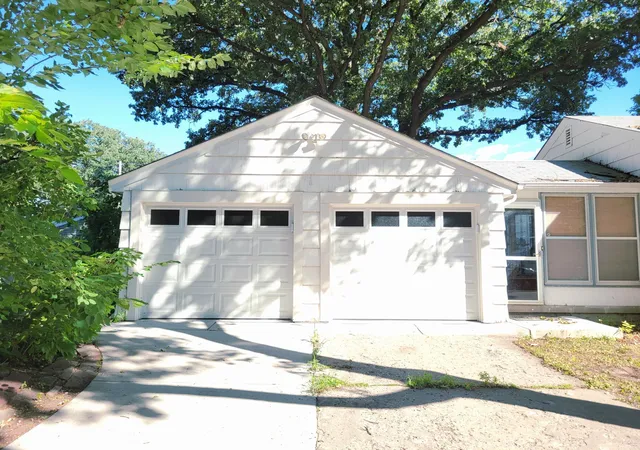 Photo 4 of Single family home for sale at 4601 Oliver Ave N, Minneapolis, MN 55412 | MLS# 7141252 | Listing updated on 2026-09-11