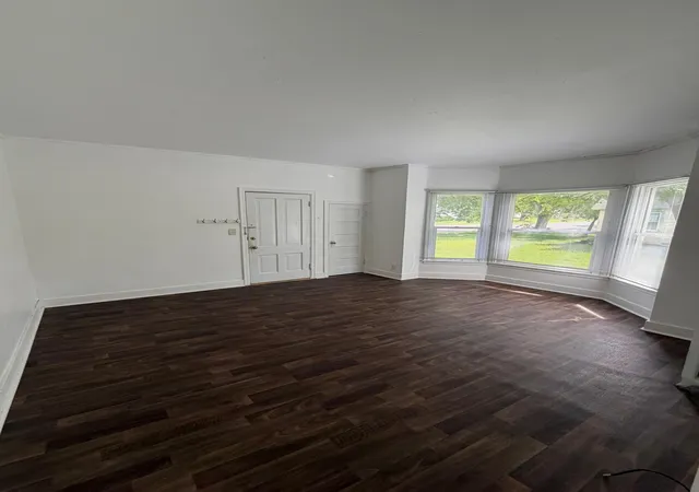 Photo 3 of Multi family home for sale at 224 S Park St, Fairmont, MN 56031 | MLS# 7141290 | Listing updated on 2026-09-11