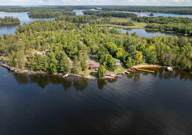 Photo 3 of Single family home for sale at 1907 Town Rd 274, International Falls, MN 56649 | MLS# 7141332 | Listing updated on 2026-09-15