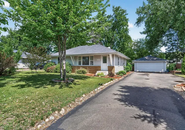 Photo 2 of Single family home for sale at 211 92nd Avenue Ne, Minneapolis, MN 55434 | MLS# 7141363 | Listing updated on 2026-09-11