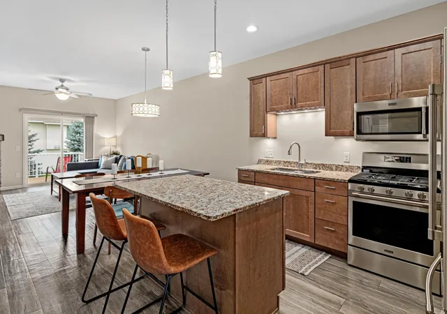 Photo 3 of Single family home for sale at 4151 Blakewood Dr, Shakopee, MN 55379 | MLS# 7141385 | Listing updated on 2026-09-11