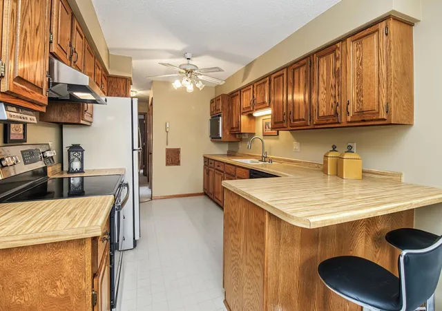 Photo 3 of Single family home for sale at 3901 Gershwin Ave N, Saint Paul, MN 55128 | MLS# 7141400 | Listing updated on 2026-09-14