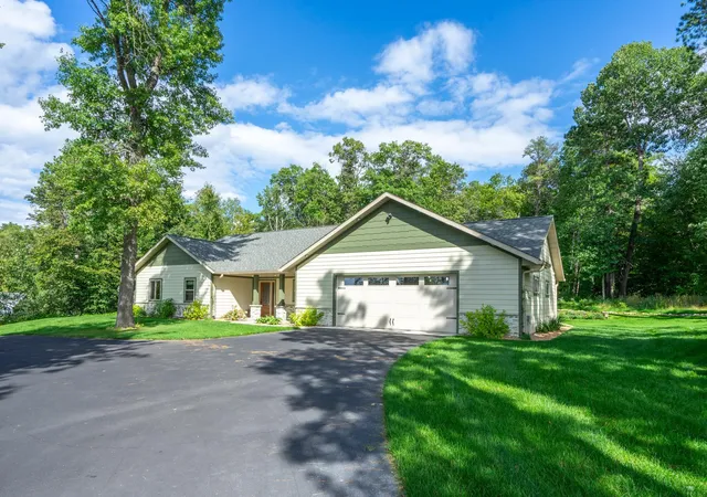 Photo 4 of Single family home for sale at 25873 Trailside Run, Nisswa, MN 56468 | MLS# 7141447 | Listing updated on 2026-10-07
