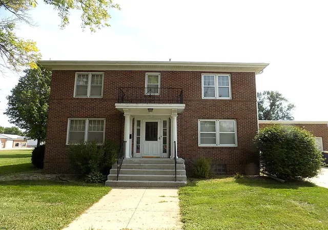 Photo 2 of Single family home for sale at 440 6th Street, Lafayette, MN 56054 | MLS# 7141618 | Listing updated on 2026-09-11
