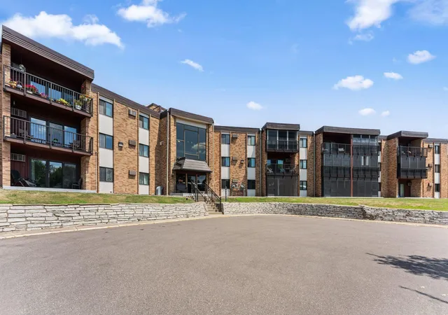 Photo 1 of Condo for sale at 2700 Oxford St N #101, Saint Paul, MN 55113 | MLS# 7141633 | Listing updated on 2026-09-24