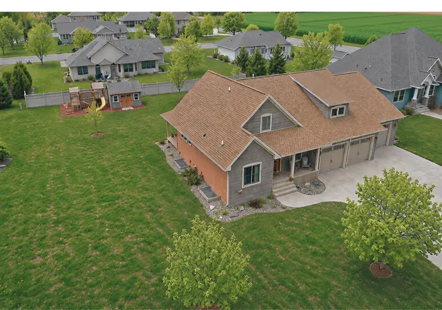 Photo 2 of Single family home for sale at 1804 4th Street Ne, Willmar, MN 56201 | MLS# 7141668 | Listing updated on 2026-09-11