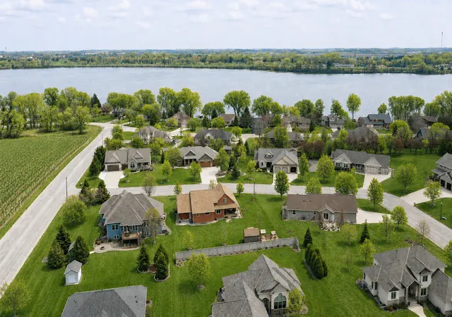 Photo 4 of Single family home for sale at 1804 4th Street NE, Willmar, MN 56201 | MLS# 7141668 | Listing updated on 2026-09-11