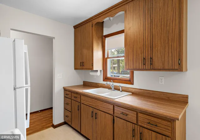 Photo 4 of Single family home for sale at 14590 Dallara Ave W, Rosemount, MN 55068 | MLS# 7141708 | Listing updated on 2026-09-12