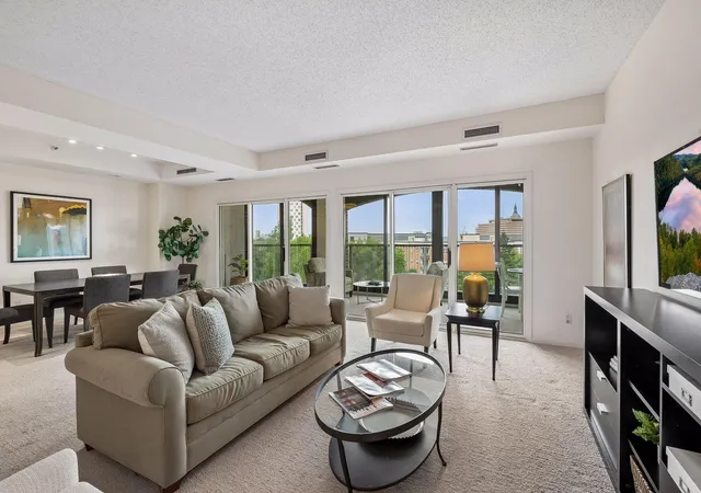 Condo for sale at 1201 Yale Pl #403, Minneapolis, MN 55403 | MLS# 7141718