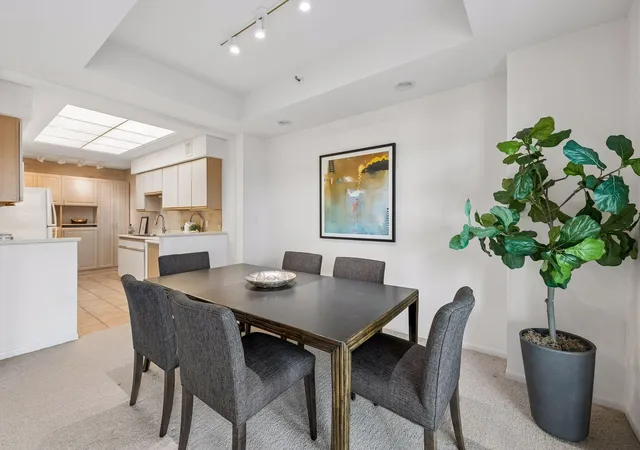 Photo 4 of Condo for sale at 1201 Yale Pl #403, Minneapolis, MN 55403 | MLS# 7141718 | Listing updated on 2026-09-11