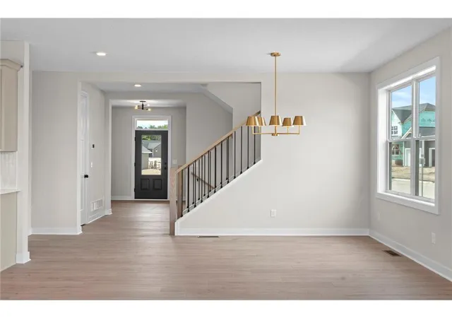 Photo 4 of Sale Pending at 3779 Knightsbridge Ln N, Lake Elmo, MN 55042 | MLS# 7141774 | Listing updated on 2026-09-25