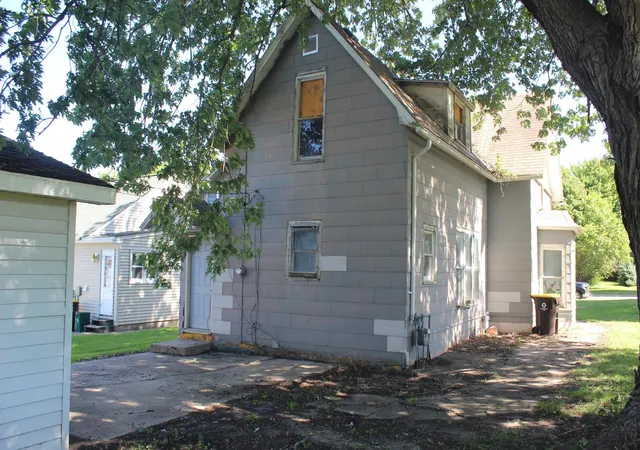 Photo 3 of Sale Pending at 307 Hulseman St, Welcome, MN 56181 | MLS# 7141779 | Listing updated on 2026-09-12