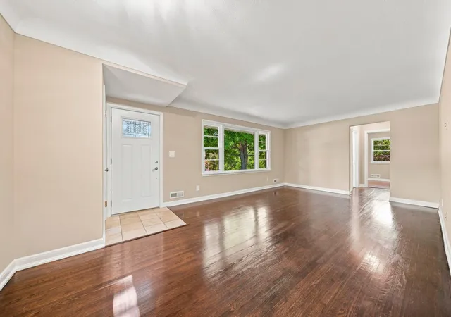 Photo 2 of Single family home for sale at 14925 Deerwood Dr, Burnsville, MN 55306 | MLS# 7141800 | Listing updated on 2026-09-15