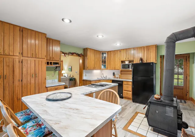 Photo 4 of Single family home for sale at 981 Rosabell St, Marine On Saint Croix, MN 55047 | MLS# 7141850 | Listing updated on 2026-09-11
