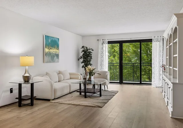 Photo 4 of Condo for sale at 1200 Nicollet Mall #518, Minneapolis, MN 55403 | MLS# 7141858 | Listing updated on 2026-09-11
