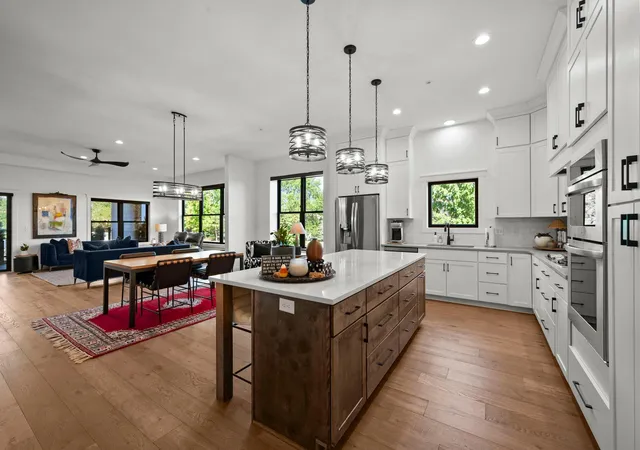 Photo 3 of Condo for sale at 5734 Shady Oak Rd #11, Hopkins, MN 55343 | MLS# 7141918 | Listing updated on 2026-09-29