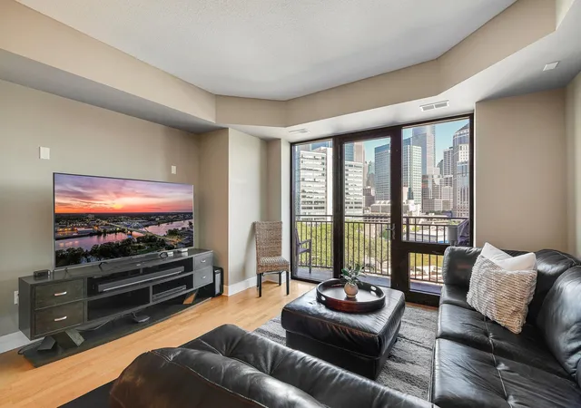 Condo for sale at 500 E Grant St #709, Minneapolis, MN 55404 | MLS# 7141957