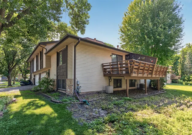 Photo 3 of Sale Pending at 7735 York Ln N, Minneapolis, MN 55443 | MLS# 7141980 | Listing updated on 2026-10-10