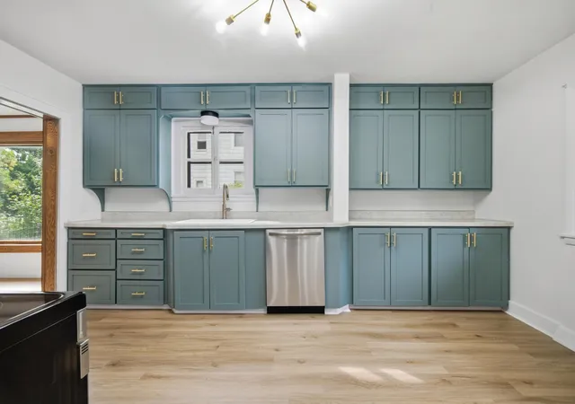 Photo 2 of Single family home for sale at 511 8th Street Ne, Staples, MN 56479 | MLS# 7142027 | Listing updated on 2026-09-12