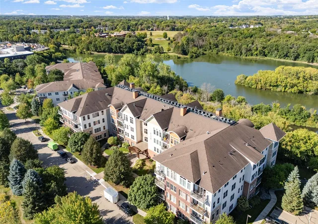 Condo for sale at 3110 N Chestnut St #301, Chaska, MN 55318 | MLS# 7142063