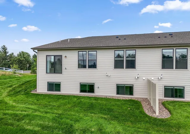 Photo 3 of Sale Pending at 11 Palomino Ct, Hudson, WI 54016 | MLS# 7142139 | Listing updated on 2026-09-10