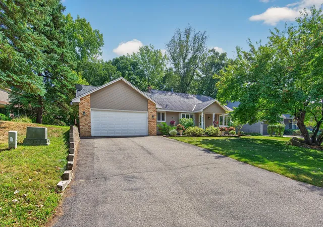 Photo 1 of Single family home for sale at 8746 Highwood Way, Saint Paul, MN 55124 | MLS# 7142163 | Listing updated on 2026-09-11