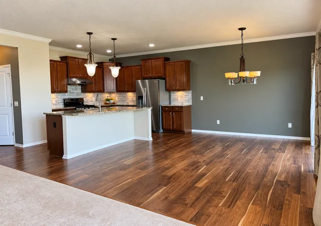 Photo 3 of Single family home for sale at 9216 Lighthouse Ln, Saint Paul, MN 55129 | MLS# 7142201 | Listing updated on 2026-09-14