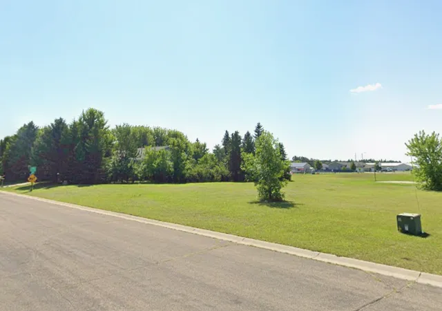 Photo 2 of Land for sale at 622 6th Street NE, Perham, MN 56573 | MLS# 7142209 | Listing updated on 2026-09-10