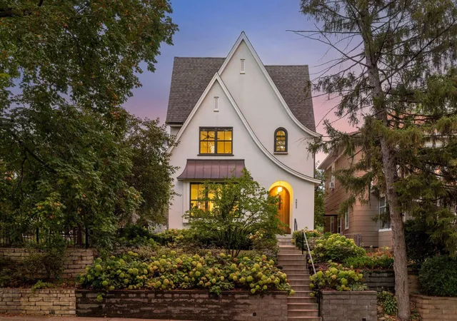 Photo 1 of Sale Pending at 3835 Thomas Ave S, Minneapolis, MN 55410 | MLS# 7142248 | Listing updated on 2026-09-25