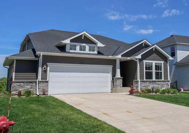 Photo 4 of Single family home for sale at 15320 116th Avenue N, Osseo, MN 55369 | MLS# 7142389 | Listing updated on 2026-09-11
