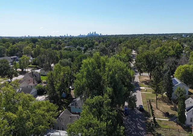 Photo 3 of Sale Pending at 5418 Girard Ave N, Minneapolis, MN 55430 | MLS# 7142405 | Listing updated on 2026-09-29