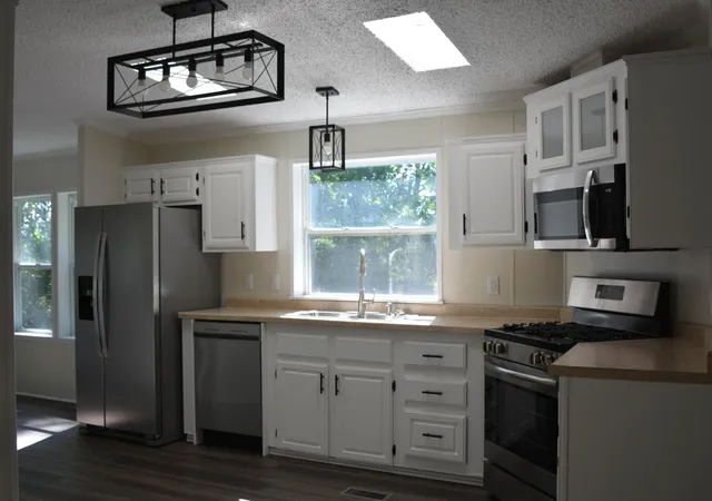 Photo 4 of House for sale at 25089 Pelkey Crk Rd, Hinckley, MN 55037 | MLS# 7142493 | Listing updated on 2026-09-29