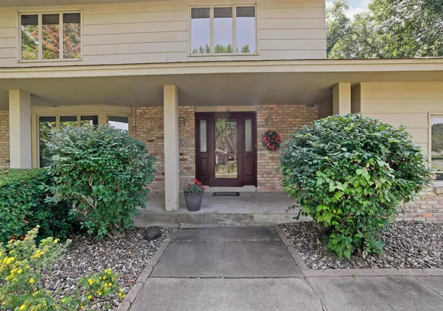 Photo 3 of Single family home for sale at 8359 Amsden Ridge Dr, Minneapolis, MN 55438 | MLS# 7142519 | Listing updated on 2026-09-15