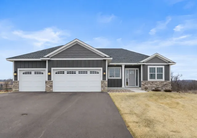 Photo 1 of Single family home for sale at 6839 Timberview Ct, Cannon Falls, MN 55009 | MLS# 7142533 | Listing updated on 2026-09-13