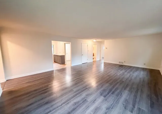 Photo 3 of Sale Pending at 572 11th Avenue NW, Saint Paul, MN 55112 | MLS# 7142568 | Listing updated on 2026-10-31