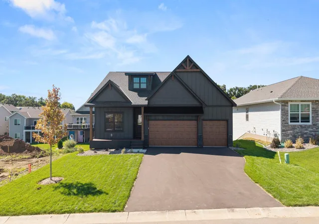 Photo 3 of Single family home for sale at 13351 Cadogan Way, Rosemount, MN 55068 | MLS# 7142637 | Listing updated on 2026-09-11