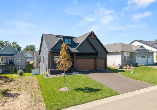 Photo 3 of Single family home for sale at 13351 Cadogan Way, Rosemount, MN 55068 | MLS# 7142637 | Listing updated on 2026-09-11