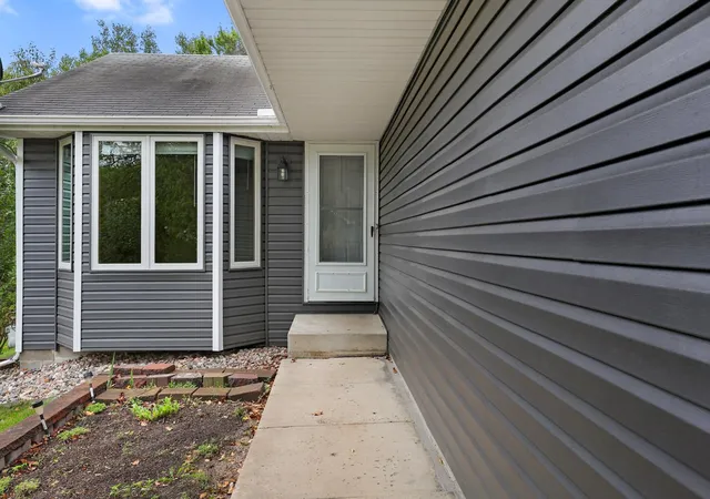 Photo 2 of Single family home for sale at 5409 W 143rd Street, Savage, MN 55378 | MLS# 7142644 | Listing updated on 2026-09-11