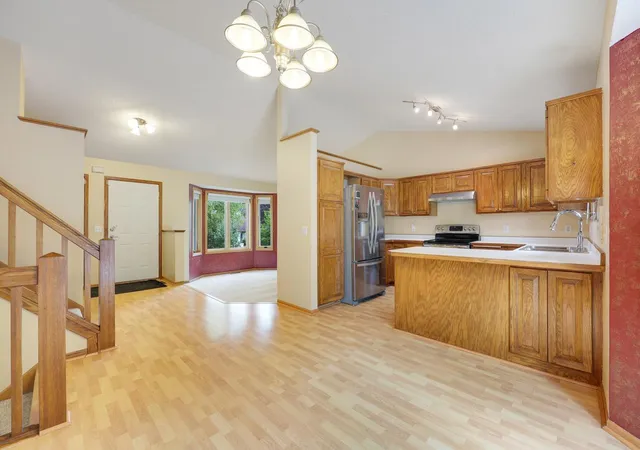 Photo 4 of Single family home for sale at 5409 W 143rd Street, Savage, MN 55378 | MLS# 7142644 | Listing updated on 2026-09-11