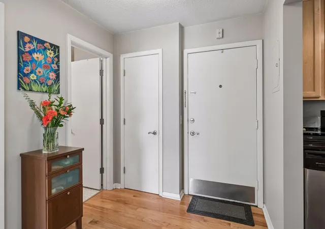 Photo 3 of Condo for sale at 3446 Pleasant Ave S #5, Minneapolis, MN 55408 | MLS# 7142652 | Listing updated on 2026-09-15