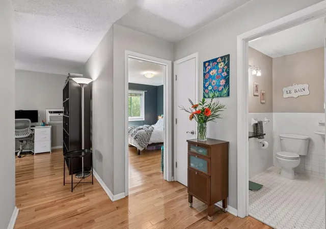 Listing Photo 4 - Condo for sale in building located at 3446 Pleasant Ave S, Minneapolis, MN 55408 - Unit #5