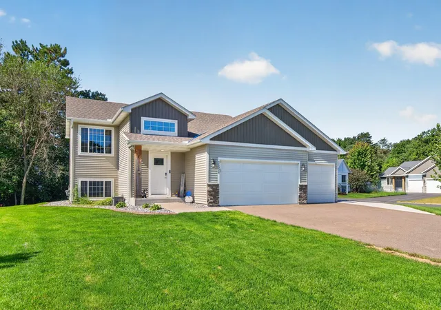 Photo 3 of Single family home for sale at 26026 23rd Street W, Zimmerman, MN 55398 | MLS# 7142660 | Listing updated on 2026-09-15