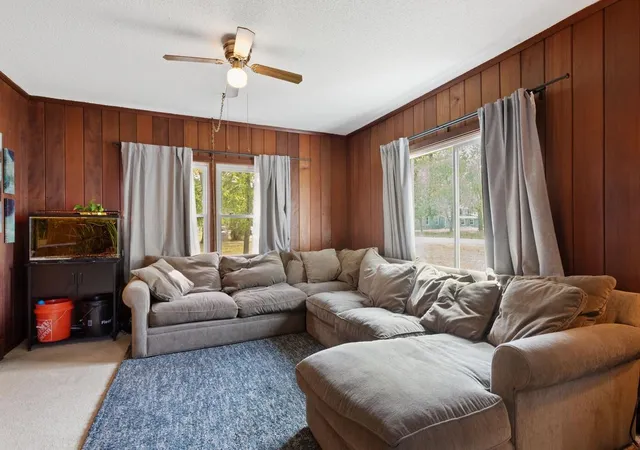 Photo 3 of Sale Pending at 453 Quinnell Ave N, Lakeland, MN 55043 | MLS# 7142668 | Listing updated on 2026-09-21