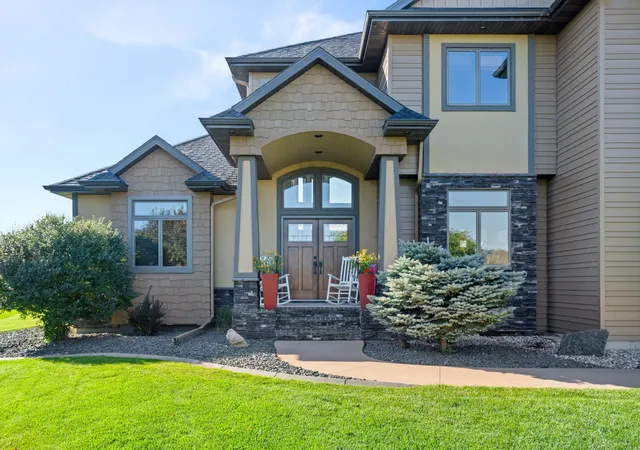 Photo 3 of Single family home for sale at 4856 2nd Street SW, Moorhead, MN 56560 | MLS# 7142849 | Listing updated on 2026-09-11