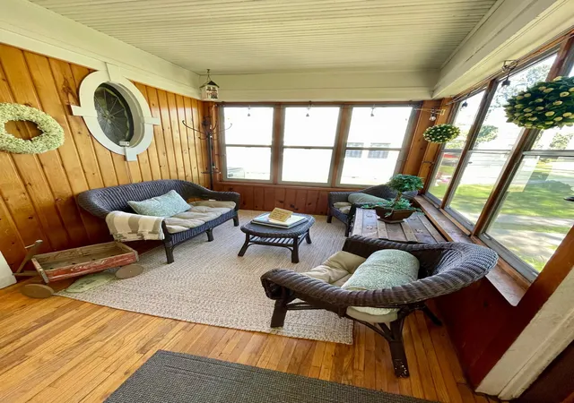 Photo 3 of Single family home for sale at 423 4th Street Ne, Barnesville, MN 56514 | MLS# 7142877 | Listing updated on 2026-09-14
