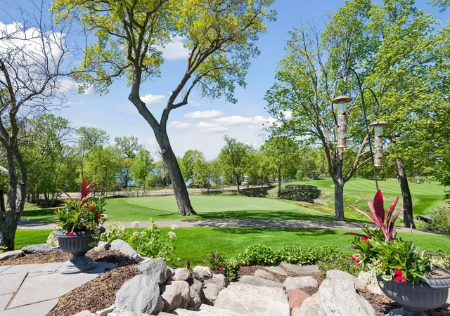 Photo 4 of Single family home for sale at 18482 Bearpath Trl, Eden Prairie, MN 55347 | MLS# 7142921 | Listing updated on 2026-09-11